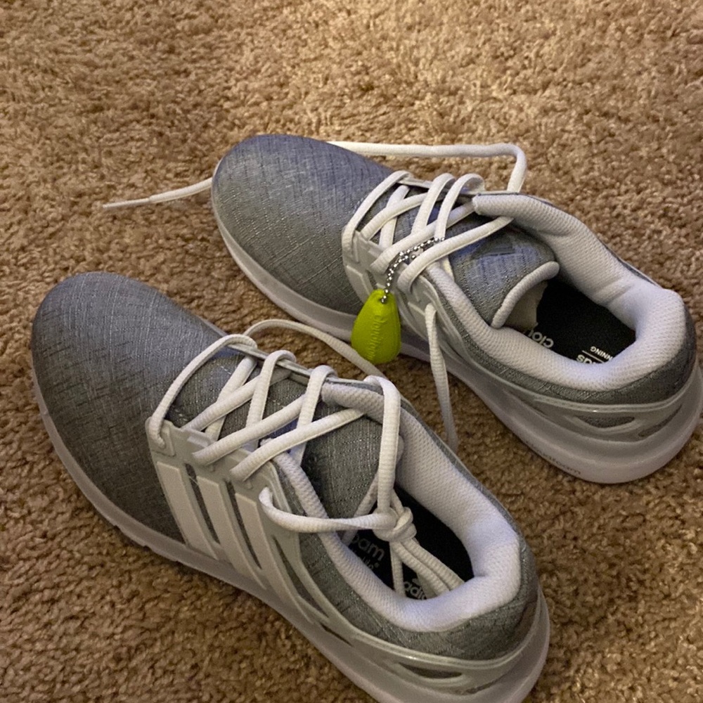 Adidas running brand new never worn size 7